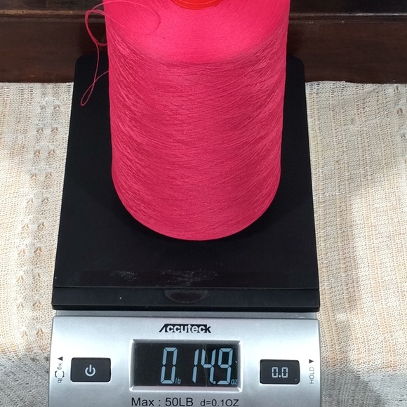 Bundle -High Quality Polyester Thread - Picture 4 of 10